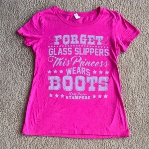 Girls' Hot Pink Graphic Tee - This Princess Wears Boots